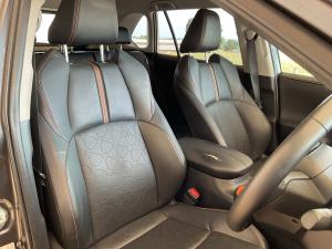 Toyota RAV4 2.5 Hybrid GX-R E-Four - Image 17