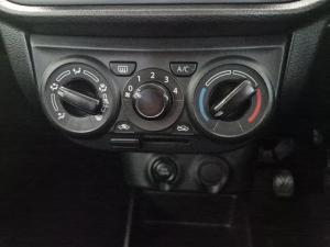 Toyota Vitz 1.0 - Image 9