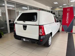 Nissan NP200 1.6i safety pack (aircon) - Image 2