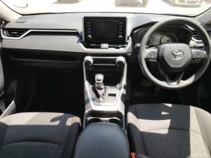 Toyota RAV4 2.0 GX auto - Image 6