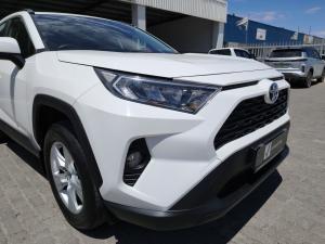 Toyota RAV4 2.0 GX auto - Image 22