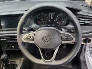 Volkswagen Polo sedan 1.6 manual - Image 8