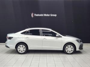 Volkswagen Polo sedan 1.6 manual - Image 3