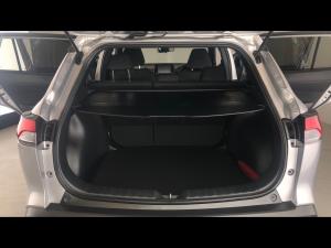 Toyota Corolla Cross 1.8 Xi - Image 13