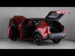 Toyota Corolla Cross 1.8 HEV GR-Sport - Image 25