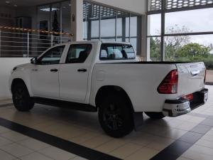 Toyota Hilux 2.4GD-6 double cab 4x4 Raider manual - Image 10
