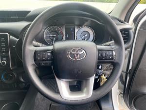 Toyota Hilux 2.4GD-6 double cab Raider auto - Image 8