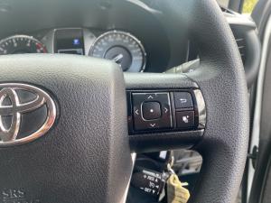 Toyota Hilux 2.4GD-6 double cab Raider auto - Image 10