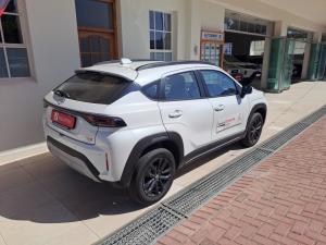 Toyota Starlet Cross 1.5 XS manual - Image 2