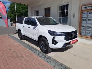 Toyota Hilux 2.8GD-6 double cab 4x4 Raider auto - Image 1