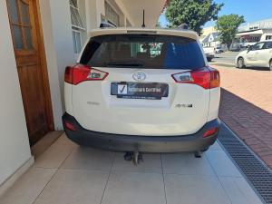 Toyota RAV4 2.0 GX auto - Image 5