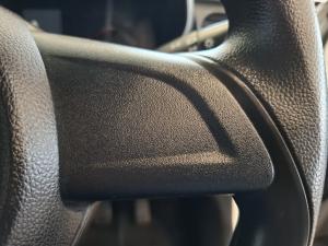 Suzuki Swift 1.2 GL - Image 10