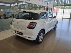 Suzuki Swift 1.2 GL - Image 2