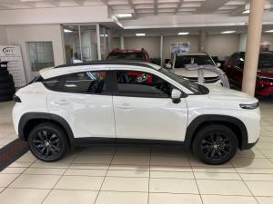 Toyota Starlet Cross 1.5Xs - Image 3