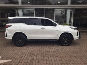 Toyota Fortuner 2.8GD-6 4X4 GR-S automatic - Image 3
