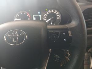 Toyota Hilux 2.4 GD-6 Raider 4X4 automaticD/C - Image 10