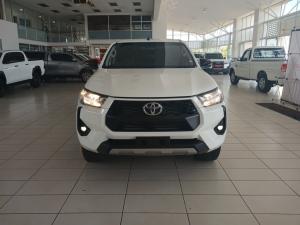 Toyota Hilux 2.4 GD-6 Raider 4X4 automaticD/C - Image 4