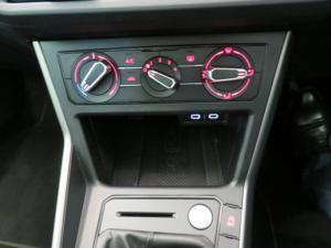 Volkswagen Polo 1.0 TSI Comfortline - Image 19