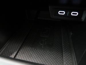 Volkswagen Polo 1.0 TSI Comfortline - Image 20