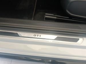 Volkswagen Polo 2.0 GTI DSG - Image 22