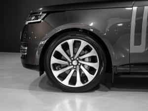 Land Rover Range Rover D350 HSE - Image 35