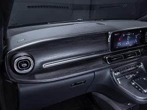 Mercedes-Benz V-Class V300d Exclusive - Image 13