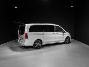Mercedes-Benz V-Class V300d Exclusive - Image 24