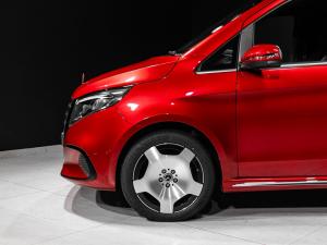 Mercedes-Benz V-Class V300d Exclusive - Image 14