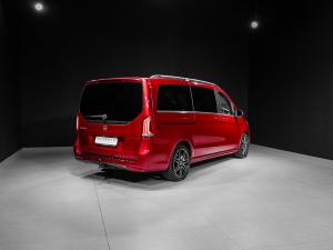 Mercedes-Benz V-Class V250d Avantgarde AMG Line - Image 24