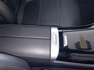 Mercedes-Benz C-Class C200 Avantgarde - Image 17