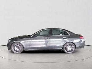 Mercedes-Benz C-Class C200 Avantgarde - Image 4