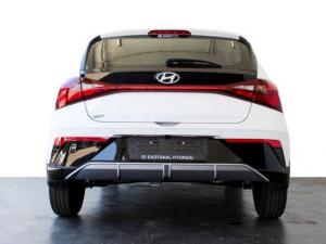 Hyundai i20 1.2 Premium - Image 6