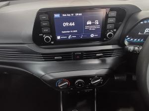 Hyundai i20 1.4 Motion auto - Image 12
