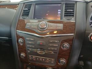 Nissan Patrol 5.6 V8 LE Premium 4WD - Image 14