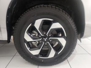Mitsubishi Pajero Sport 2.4DI-D 4x4 Exceed - Image 13