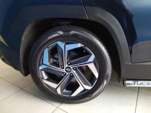 Hyundai Tucson 2.0D Elite - Image 16