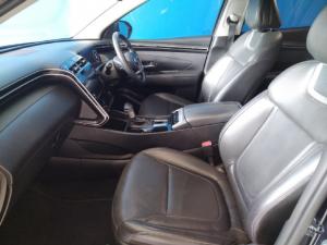 Hyundai Tucson 2.0D Elite - Image 8
