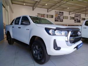 Toyota Hilux 2.4GD-6 double cab Raider manual - Image 1