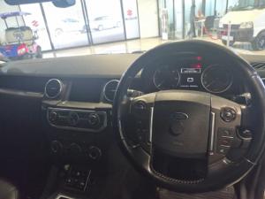 Land Rover Discovery 4 SDV6 SE - Image 4