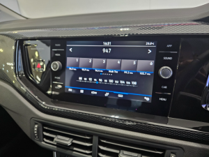 Volkswagen Polo hatch 1.0TSI Life auto - Image 8