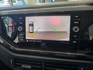 Volkswagen Polo hatch 1.0TSI Life auto - Image 9