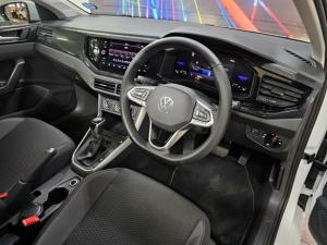 Volkswagen Polo hatch 1.0TSI Life auto - Image 5