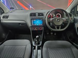 Volkswagen Polo Vivo hatch 1.4 - Image 8