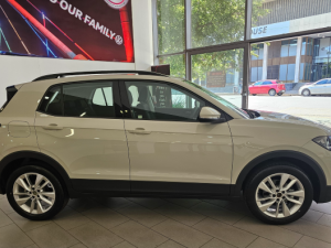 Volkswagen T-Cross 1.0TSI Life - Image 10