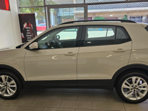 Volkswagen T-Cross 1.0TSI Life - Image 8