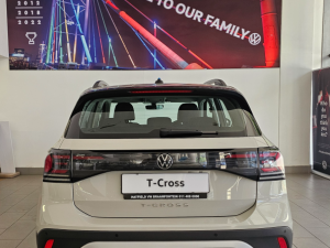 Volkswagen T-Cross 1.0TSI Life - Image 9