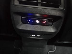 Volkswagen Tiguan 2.0TDI R-Line 4Motion - Image 13