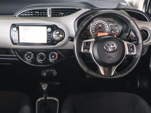 Toyota Yaris 1.3 auto - Image 16