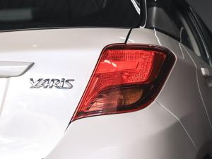Toyota Yaris 1.3 auto - Image 19