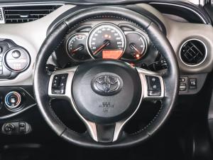 Toyota Yaris 1.3 auto - Image 27